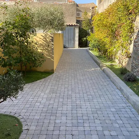 Maison 4 Vakantiehuis *